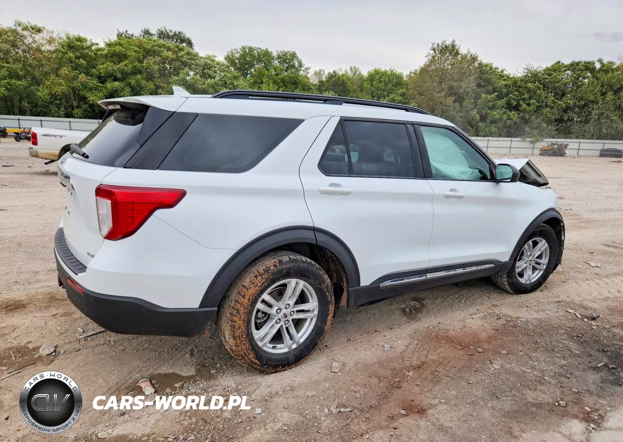 2020 Ford Explorer Xlt VIN:1FMSK8DH7LGB65732 - 3