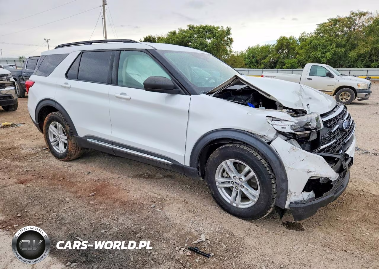 2020 Ford Explorer Xlt VIN:1FMSK8DH7LGB65732 - 4