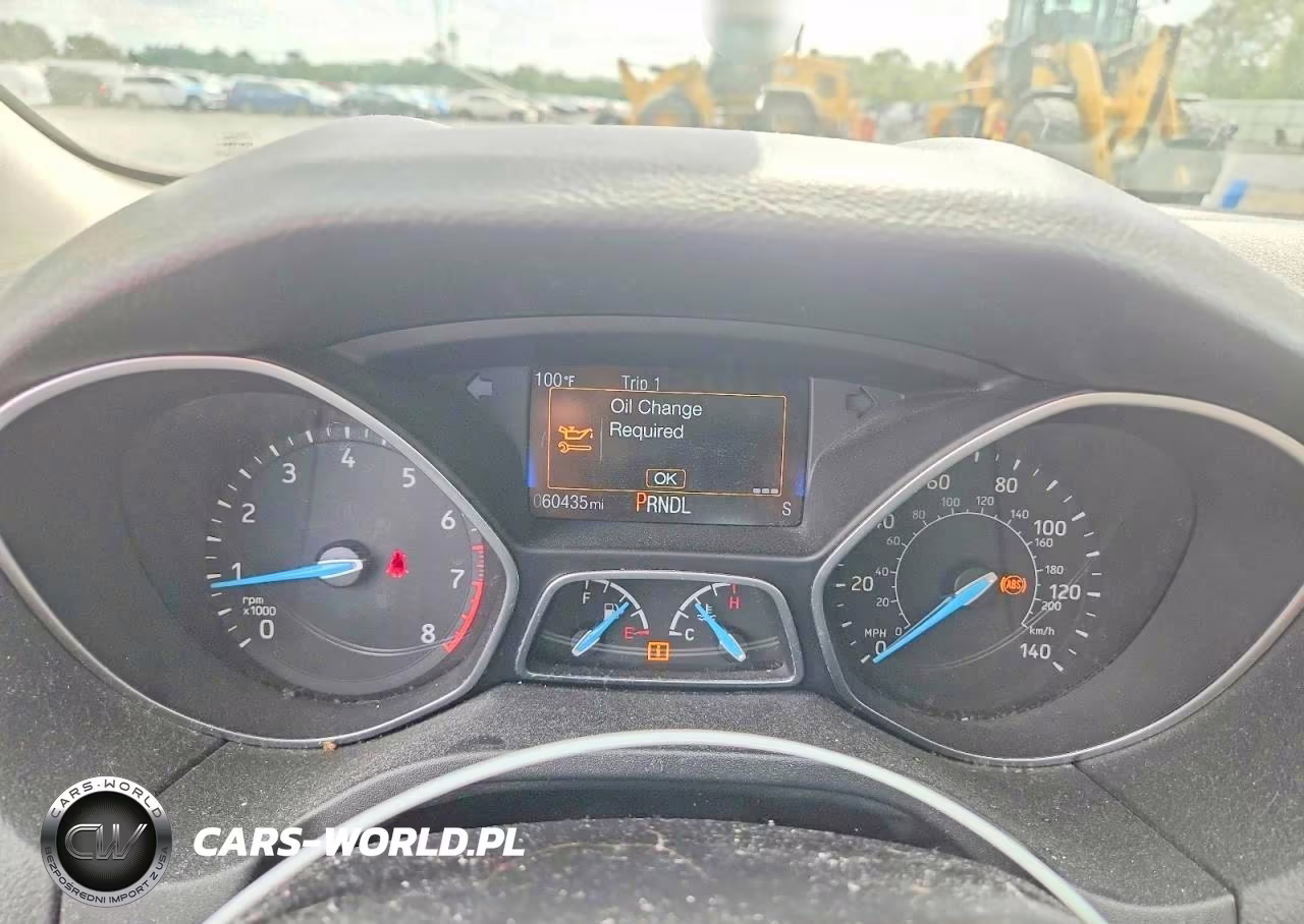 2017 Ford Focus Se VIN:1FADP3F29HL252952 - 9