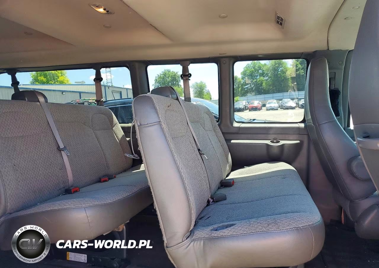 2019 Chevrolet Express G3500 Lt VIN:1GAZGPFP6K1160602 - 11