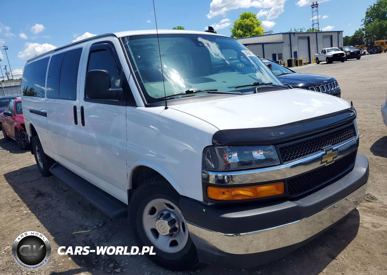 2019 Chevrolet Express G3500 Lt VIN:1GAZGPFP6K1160602 - 4