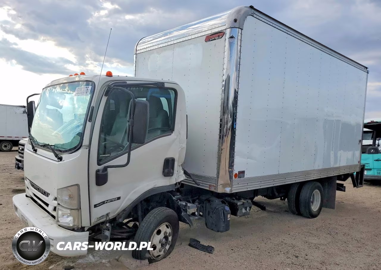 2018 Isuzu Npr Box Truck