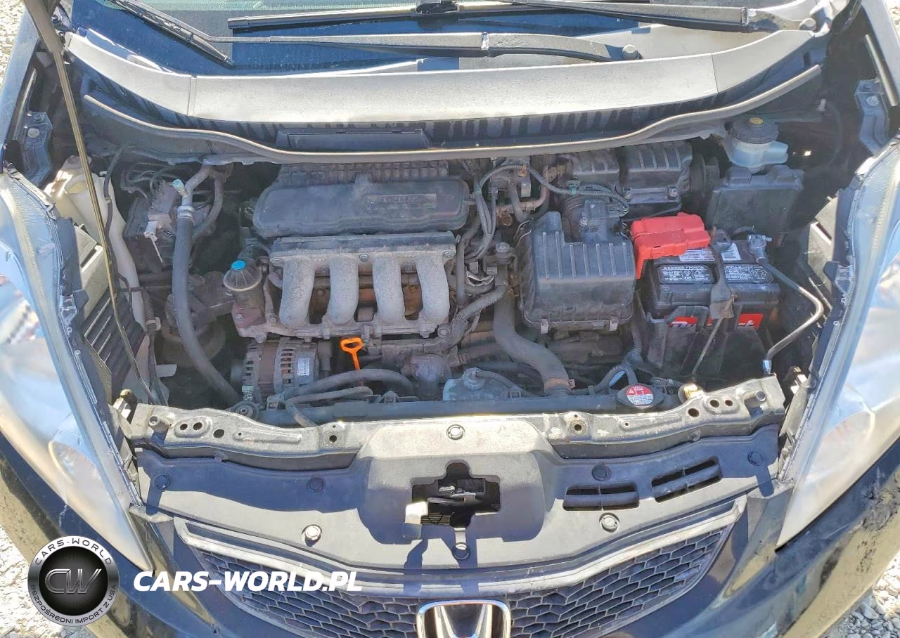 2011 Honda Fit Sport VIN:JHMGE8H52BC024332 - 11