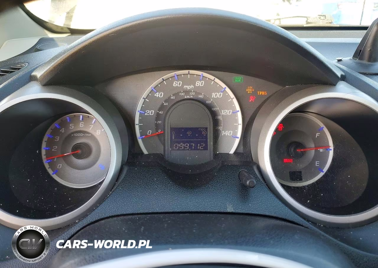 2011 Honda Fit Sport VIN:JHMGE8H52BC024332 - 9