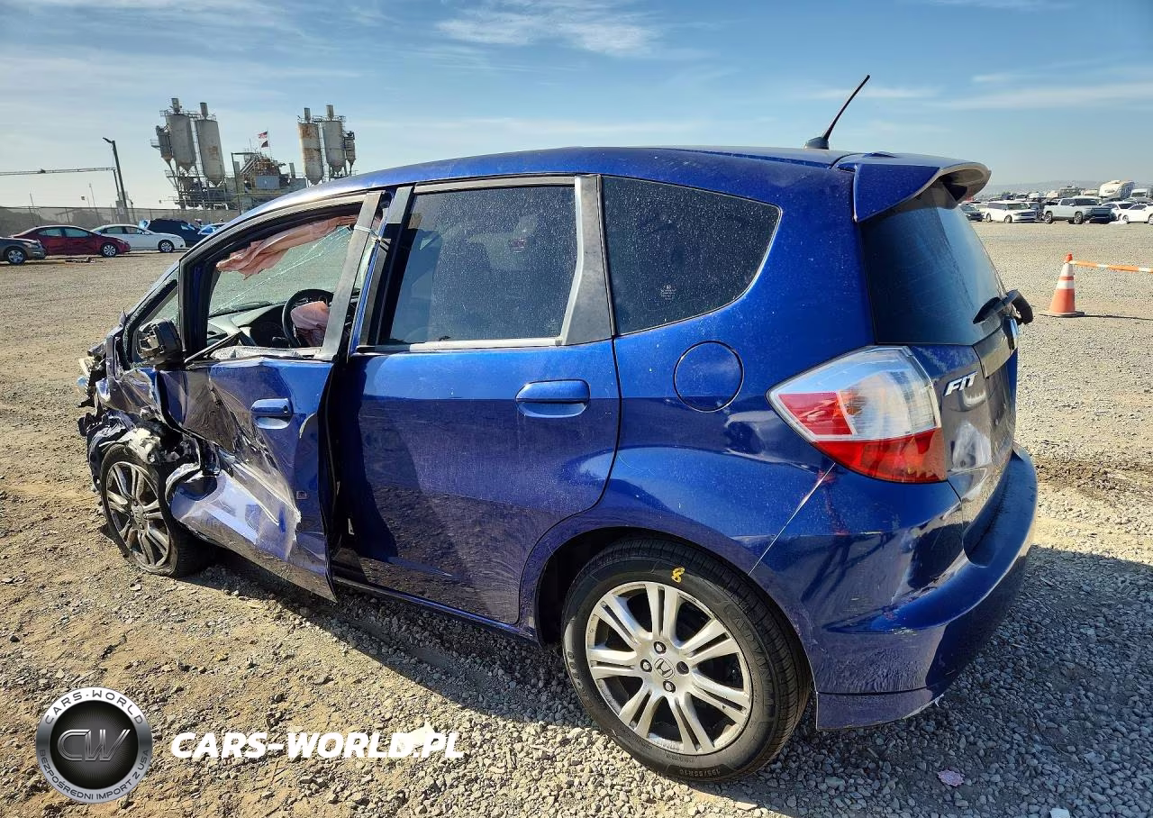 2011 Honda Fit Sport VIN:JHMGE8H59BC002604 - 2