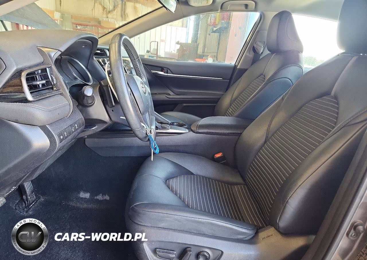 2020 Toyota Camry Se VIN:4T1G11AK3LU955188 - 7