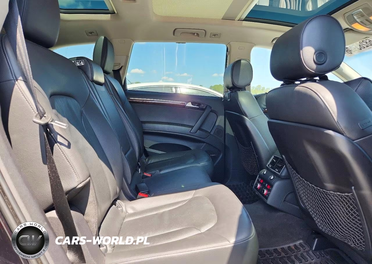 2013 Audi Q7 Premium Plus VIN:WA1LGAFE7DD001303 - 11