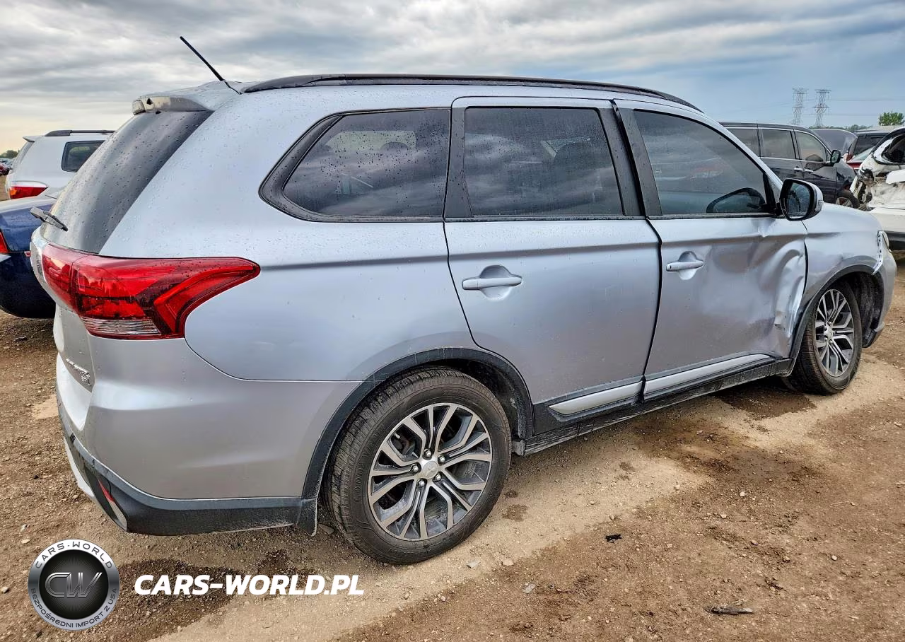 2016 Mitsubishi Outlander Se VIN:JA4AD3A38GZ009015 - 3