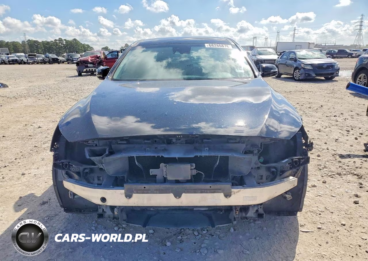 2015 Hyundai Genesis 3.8L VIN:KMHGN4JE1FU053868 - 5