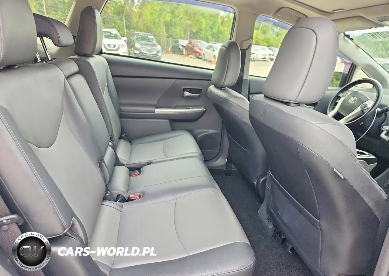 2014 Toyota Prius V Five VIN:JTDZN3EU4E3359203 - 10