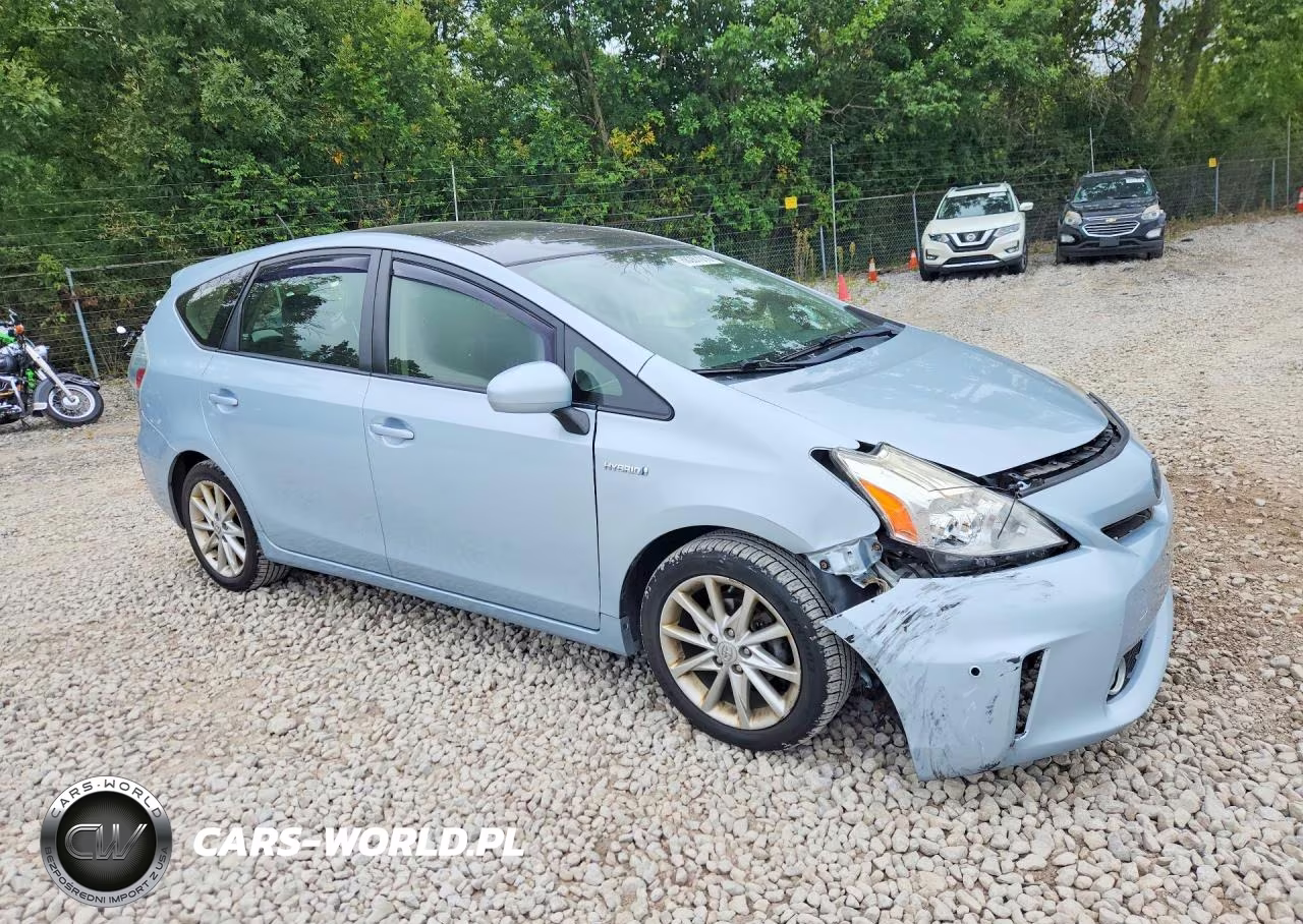 2014 Toyota Prius V Five VIN:JTDZN3EU4E3359203 - 4