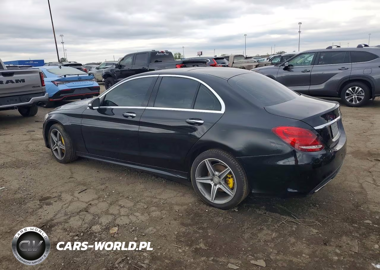 2015 Mercedes-Benz C 300 4Matic VIN:55SWF4KB9FU024028 - 2