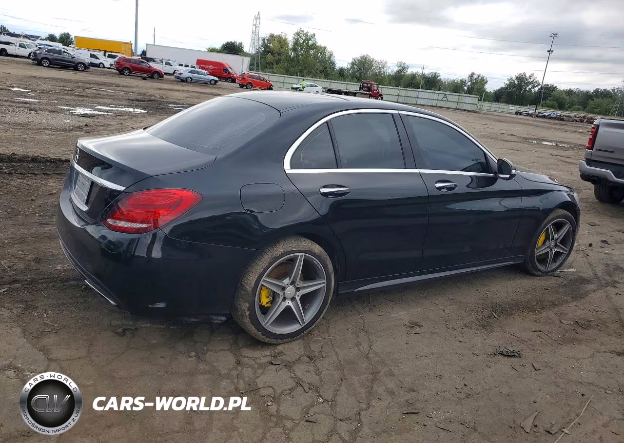 2015 Mercedes-Benz C 300 4Matic VIN:55SWF4KB9FU024028 - 3