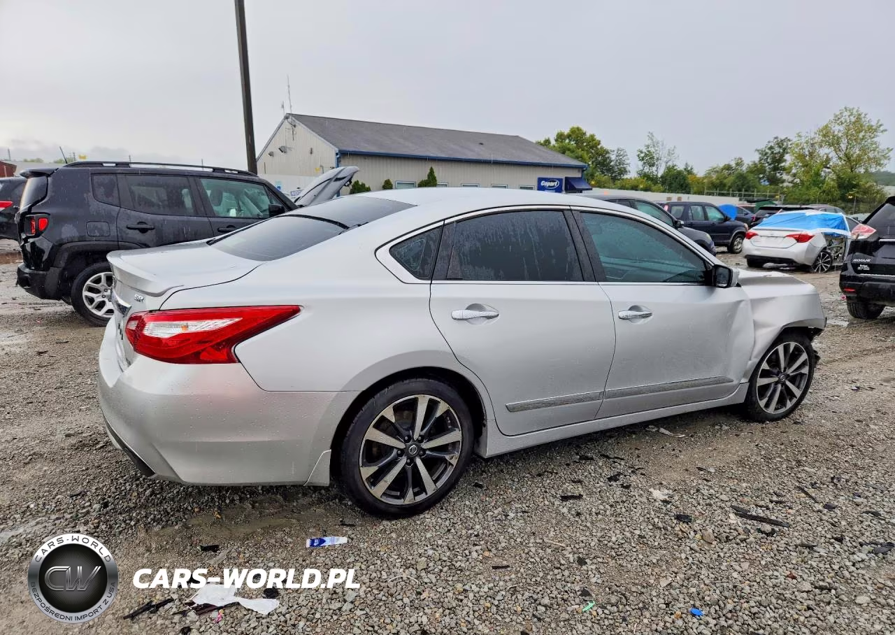 2016 Nissan Altima 2.5 VIN:1N4AL3AP4GC274647 - 3
