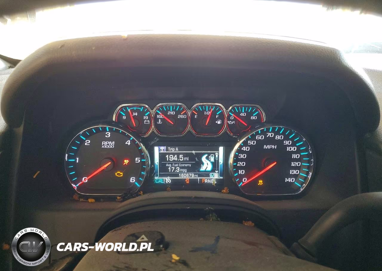 2018 Chevrolet Suburban K1500 Lt VIN:1GNSKHKC3JR159544 - 9