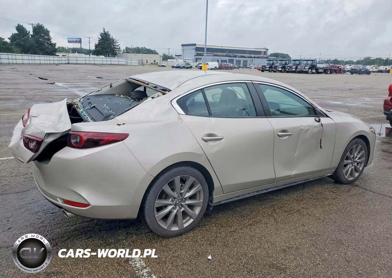 2024 Mazda 3 Preferred VIN:3MZBPACM7RM414568 - 3