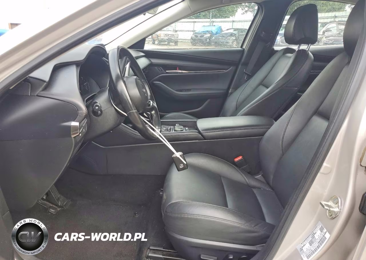 2024 Mazda 3 Preferred VIN:3MZBPACM7RM414568 - 7