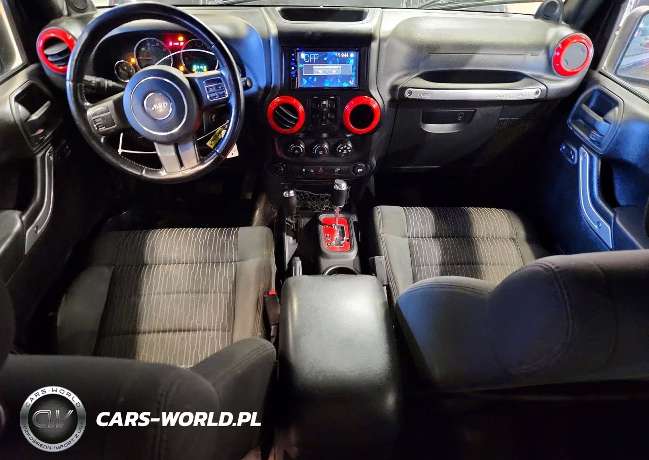 2012 Jeep Wrangler Unlimited Sahara VIN:1C4BJWEG9CL134538 - 8