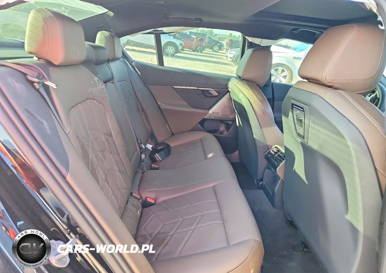 2027 BMW 530 I VIN:WBA43FJ06VCY60255 - 10