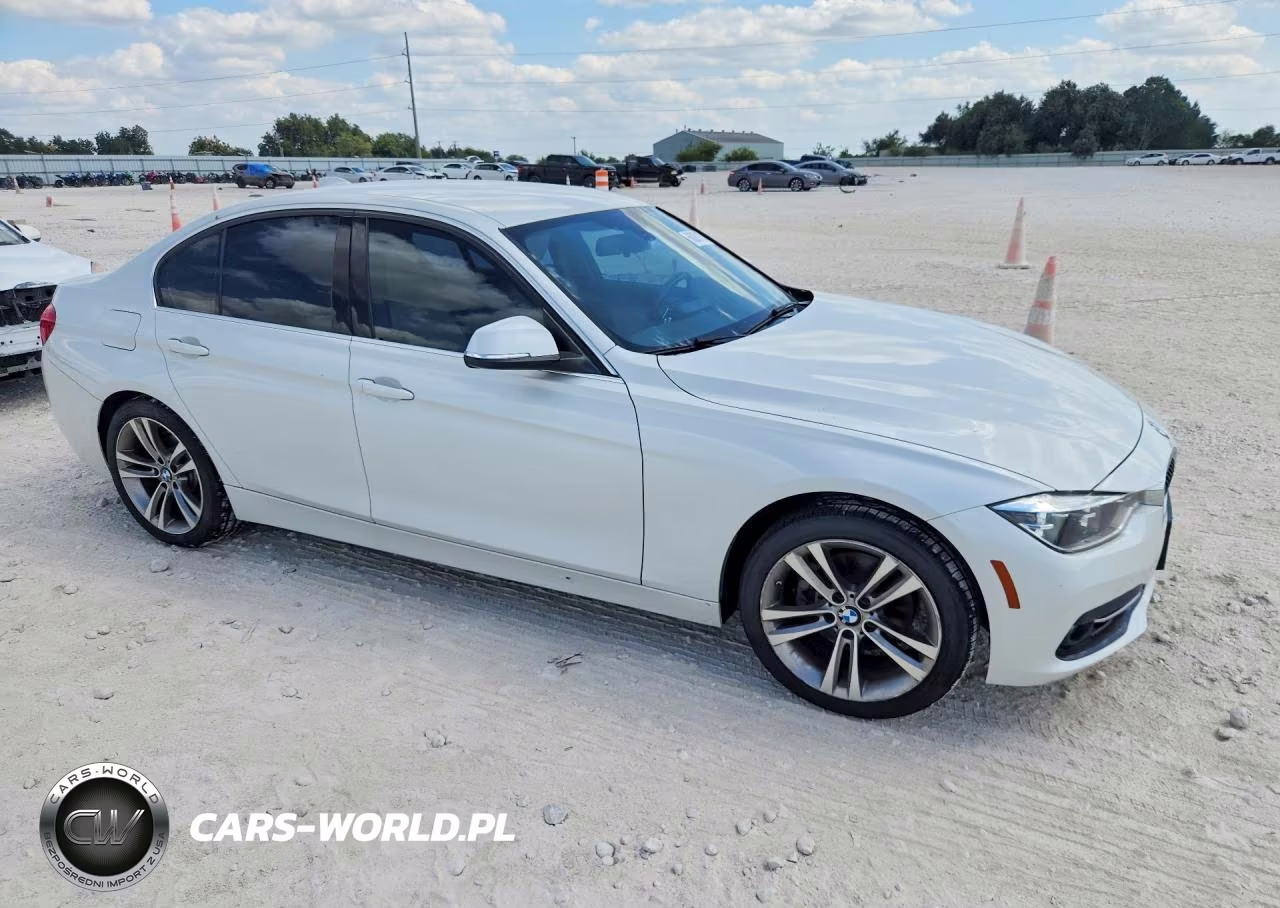 2018 BMW 330 I VIN:WBA8B9C51JK677375 - 4