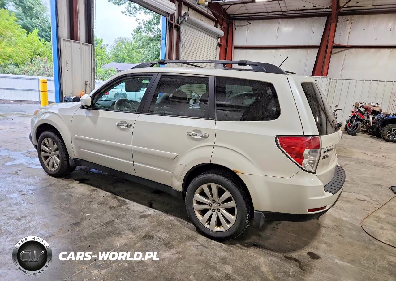 2011 Subaru Forester 2.5X Premium VIN:JF2SHADC7BH766650 - 2