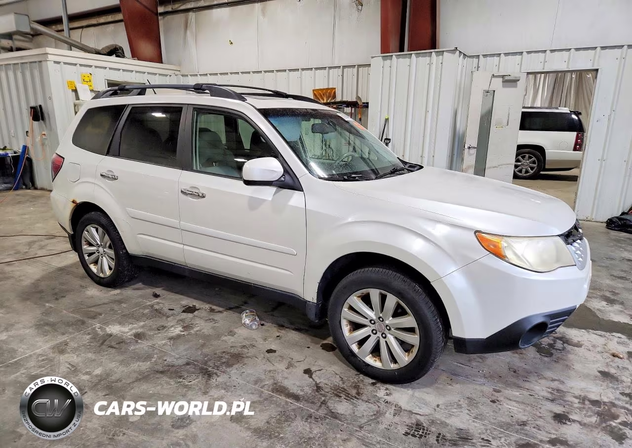 2011 Subaru Forester 2.5X Premium VIN:JF2SHADC7BH766650 - 4