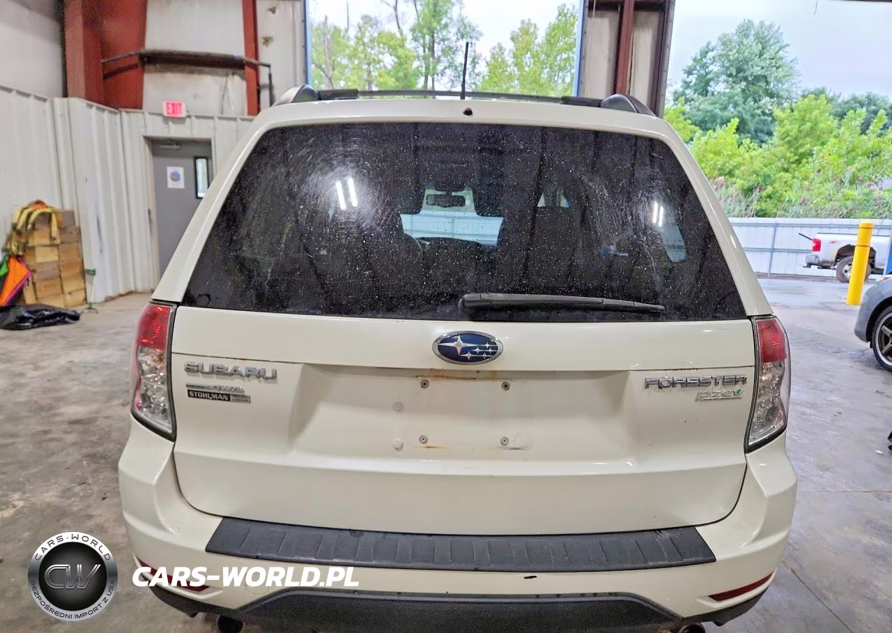2011 Subaru Forester 2.5X Premium VIN:JF2SHADC7BH766650 - 6