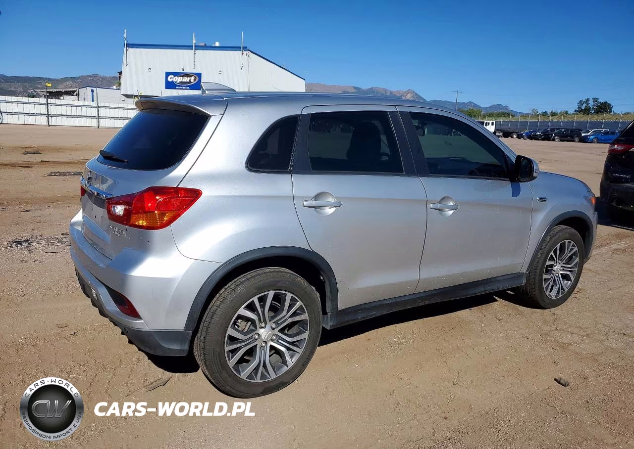 2018 Mitsubishi Outlander Sport Es VIN:JA4AP3AU3JZ029275 - 3