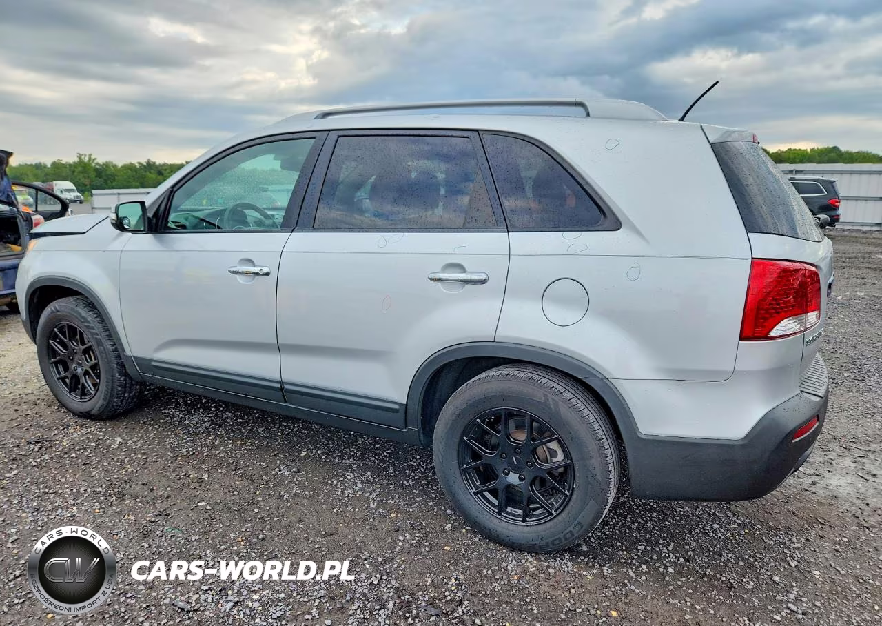 2013 Kia Sorento Lx VIN:5XYKT3A65DG411852 - 2