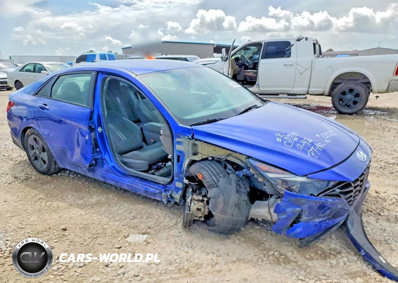 2023 Hyundai Elantra Sel VIN:KMHLM4AG0PU600522 - 4