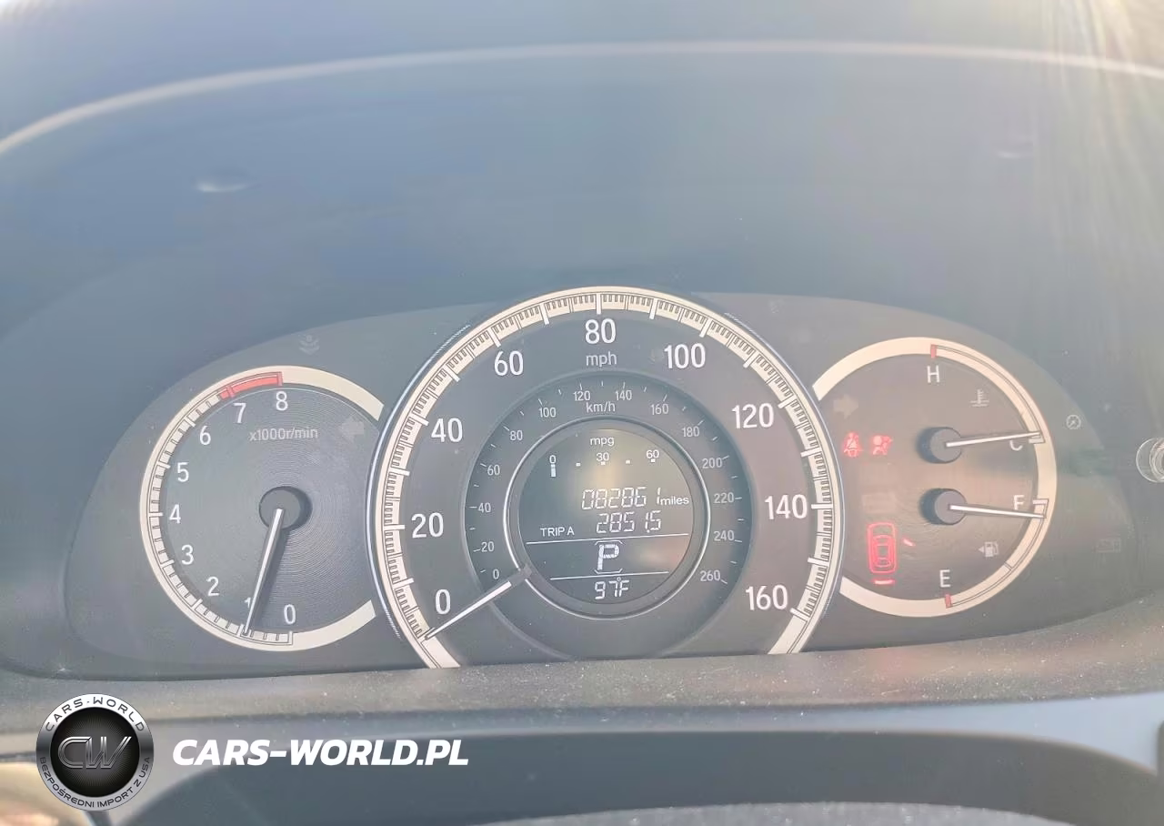 2017 Honda Accord Lx VIN:1HGCR2F30HA123742 - 9
