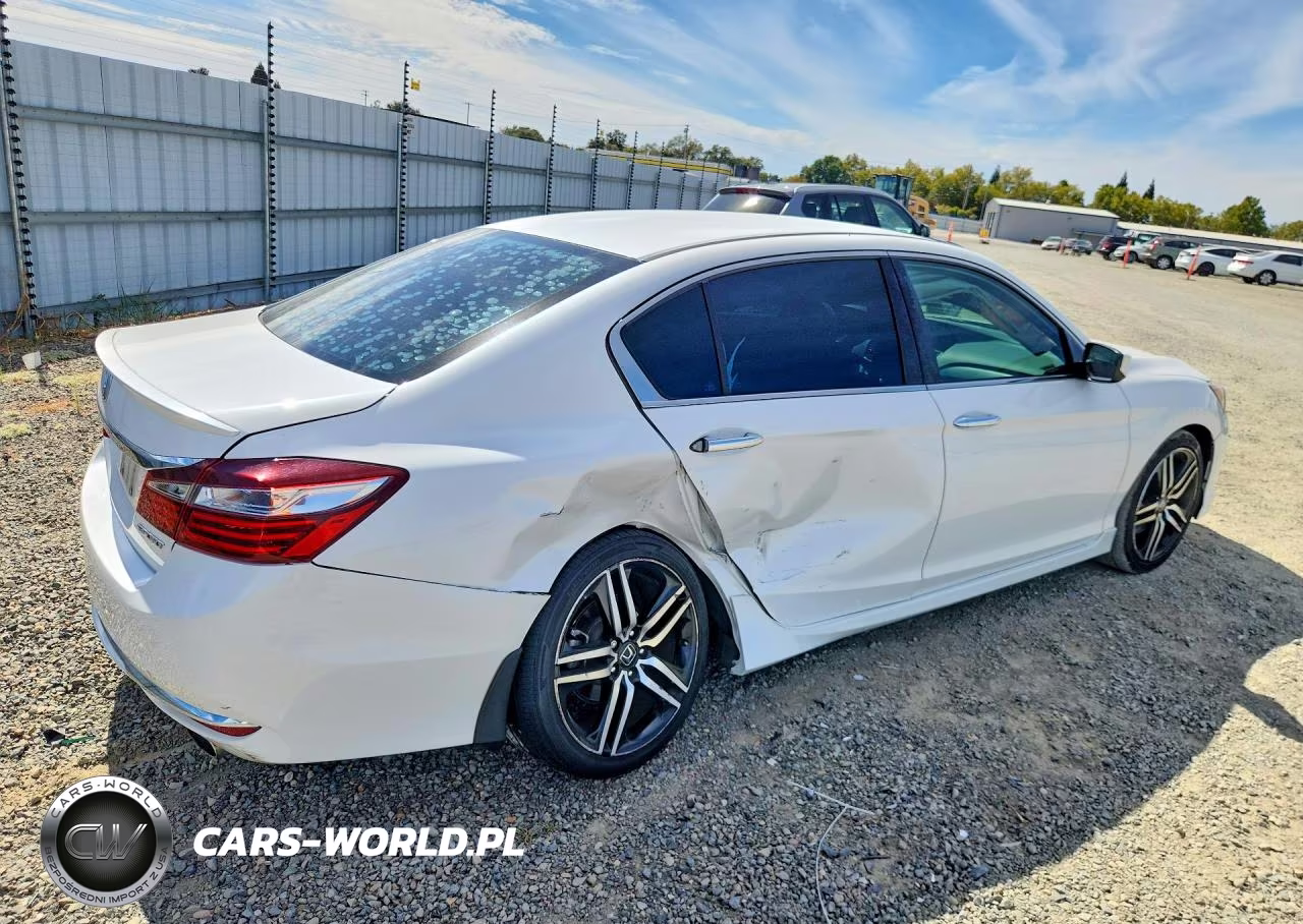 2016 Honda Accord Sport VIN:1HGCR2F54GA141726 - 3