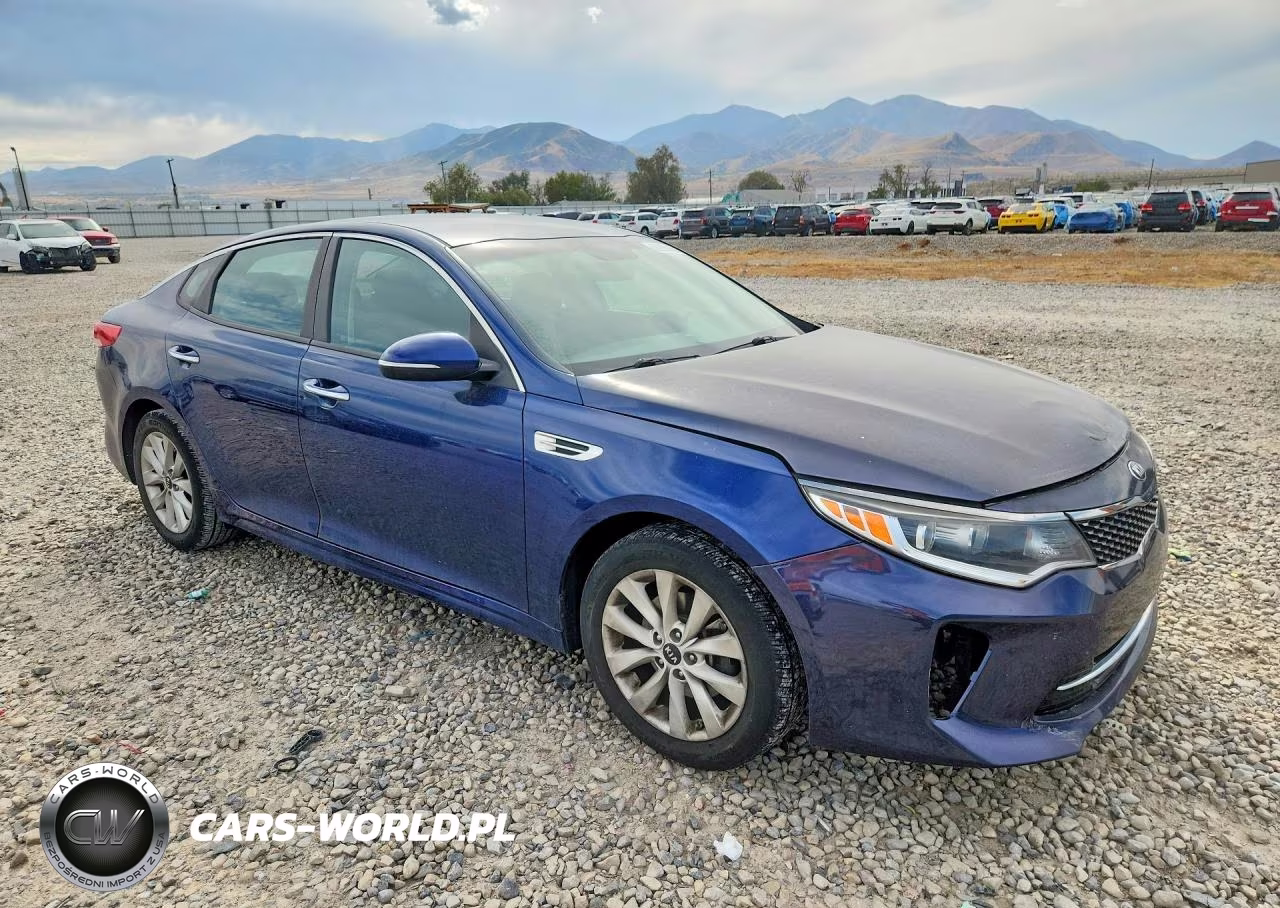 2017 Kia Optima Lx VIN:5XXGT4L35HG128568 - 4