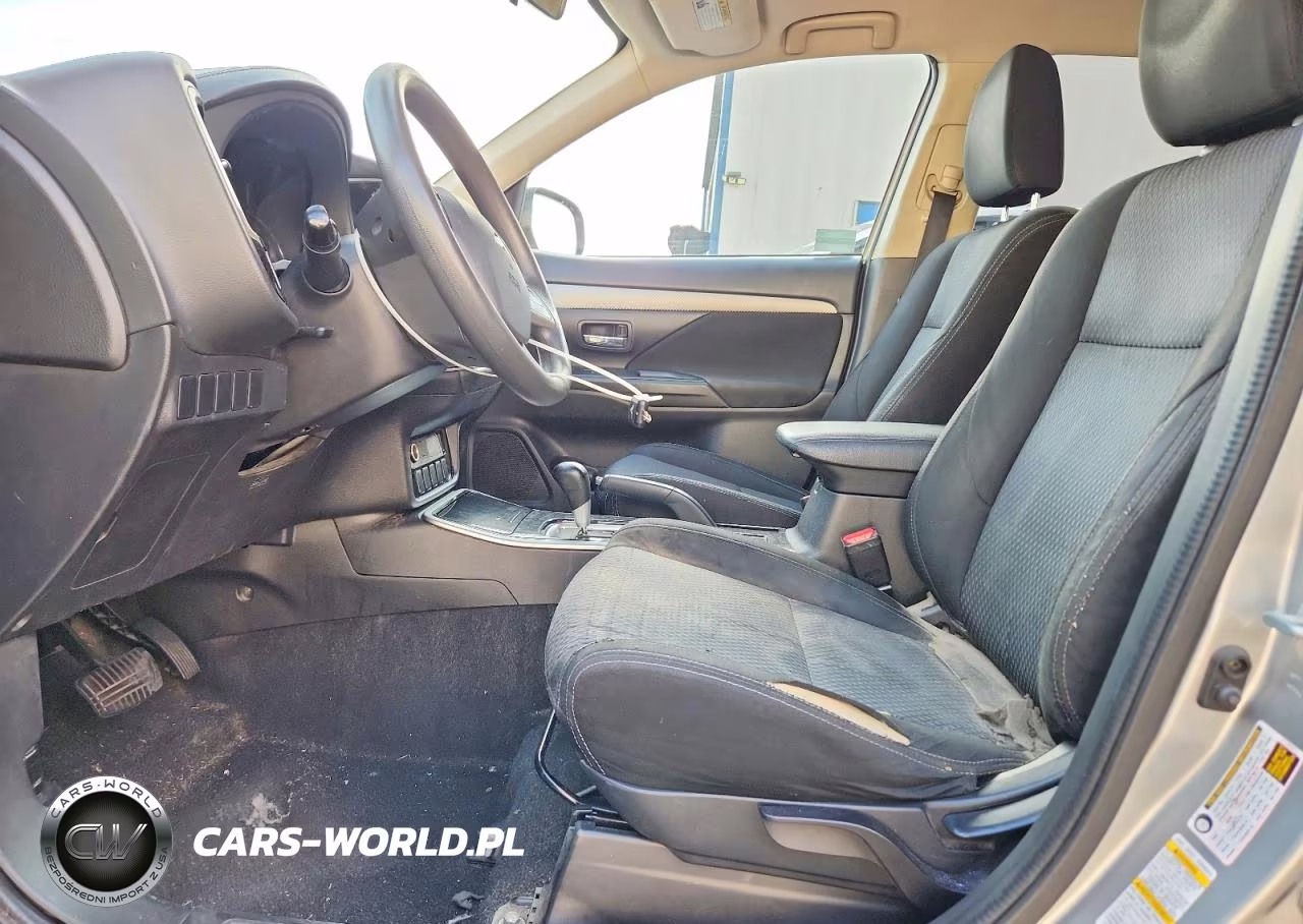 2018 Mitsubishi Outlander Es VIN:JA4AD2A33JJ001906 - 7