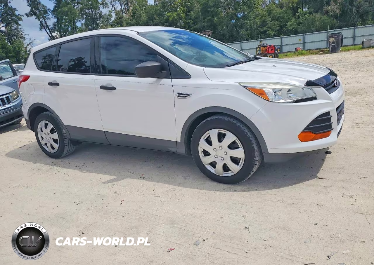 2016 Ford Escape S VIN:1FMCU0F72GUB53368 - 4