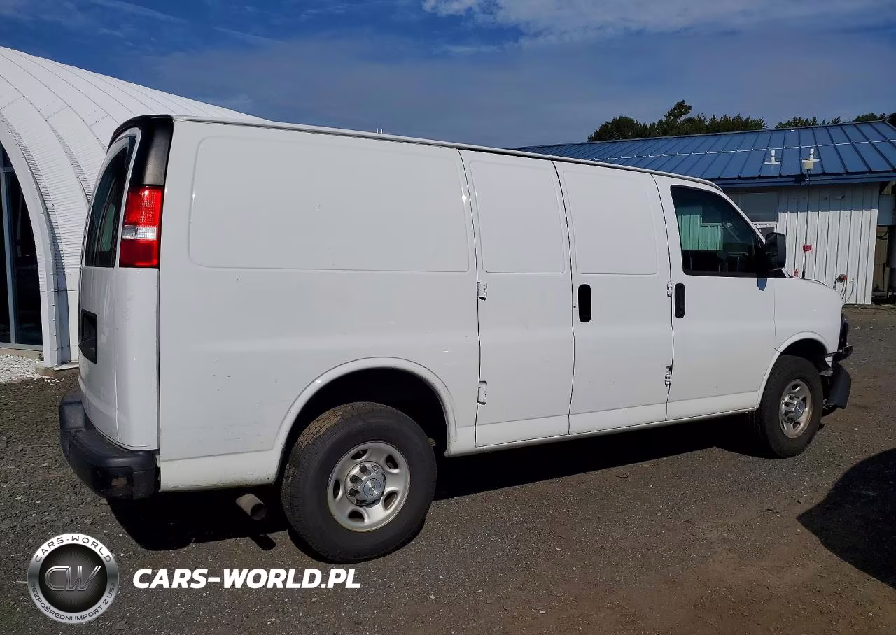 2021 Chevrolet Express Cargo Delivery Van VIN:1GCWGAFP5M1256490 - 3