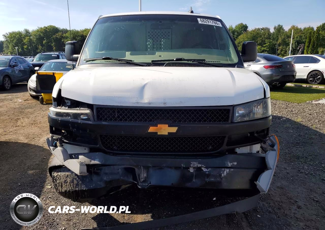 2021 Chevrolet Express Cargo Delivery Van VIN:1GCWGAFP5M1256490 - 5