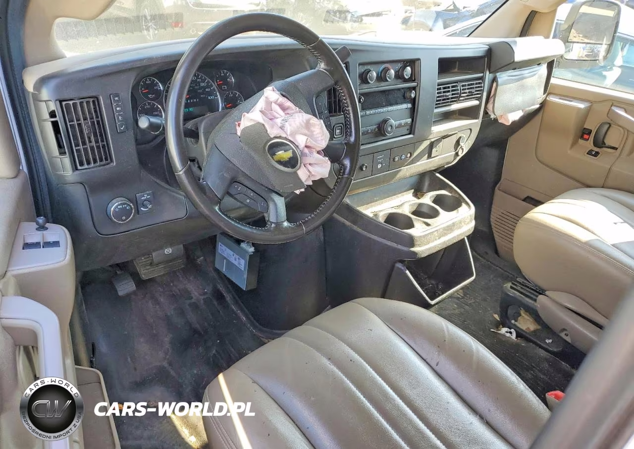 2021 Chevrolet Express Cargo Delivery Van VIN:1GCWGAFP5M1256490 - 8