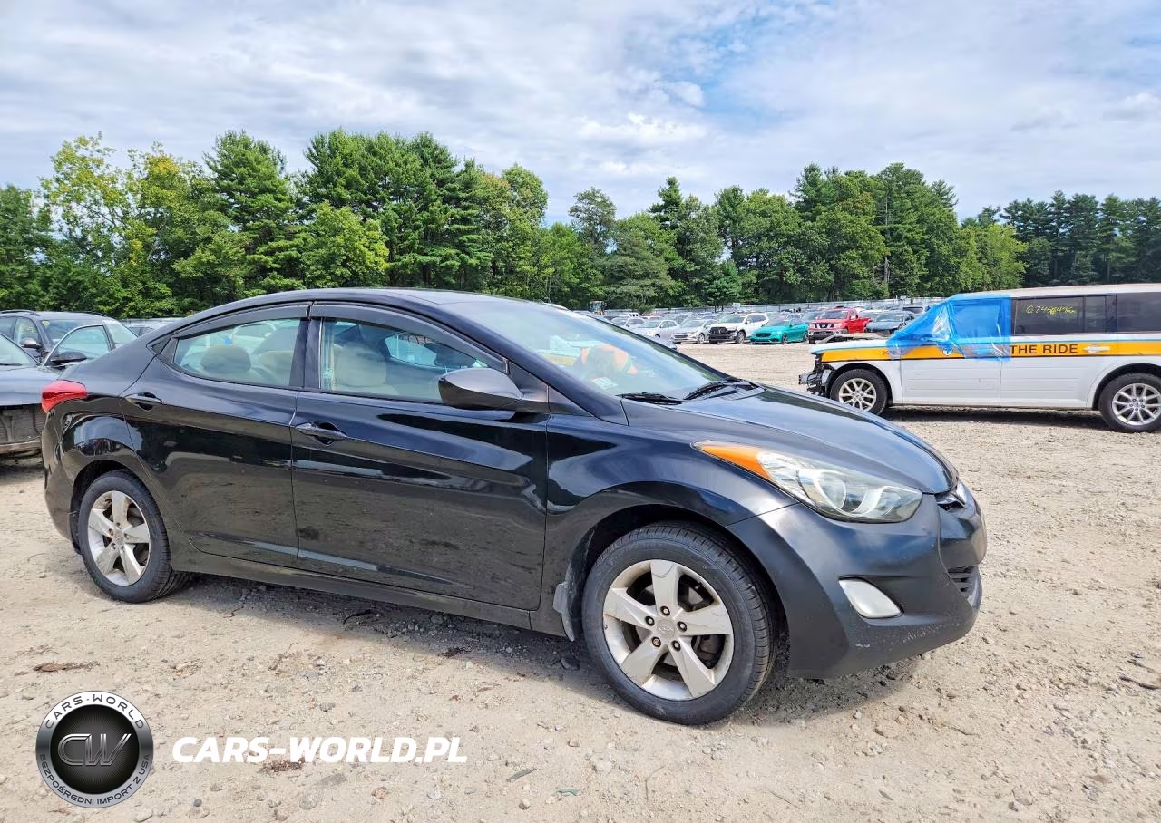 2013 Hyundai Elantra Gls VIN:5NPDH4AEXDH314811 - 4