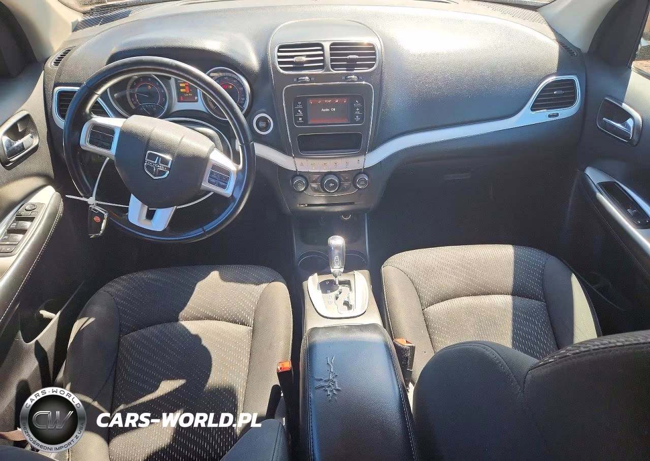 2018 Dodge Journey Se VIN:3C4PDCAB7JT498979 - 8