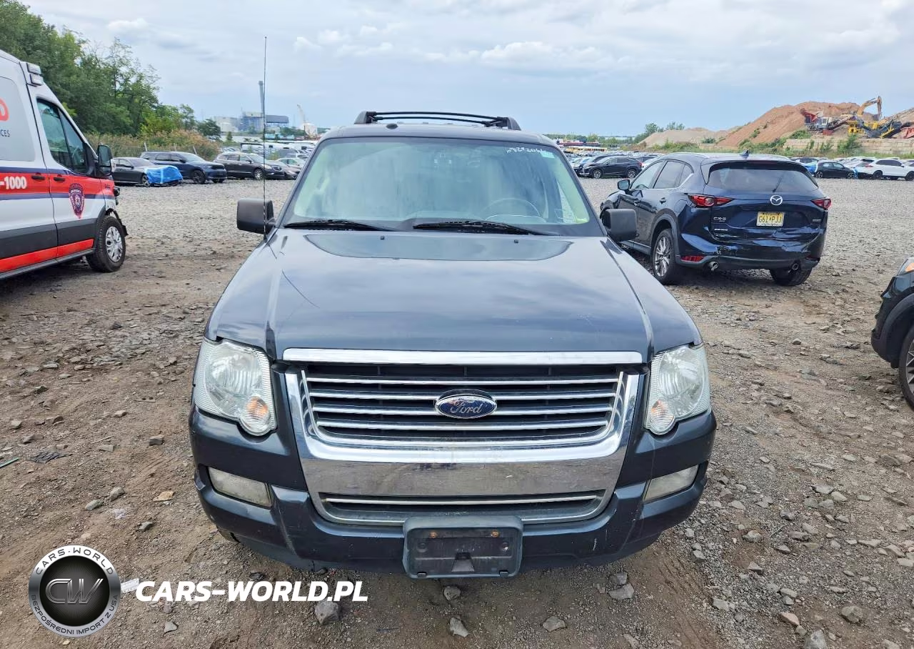 2010 Ford Explorer Xlt VIN:1FMEU7DE7AUA32958 - 5