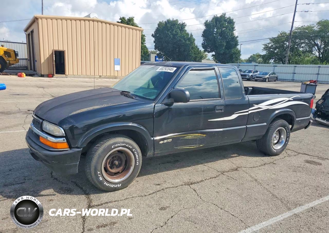 2001 Chevrolet S Truck S10 VIN:1GCCS19W018121702 - 1