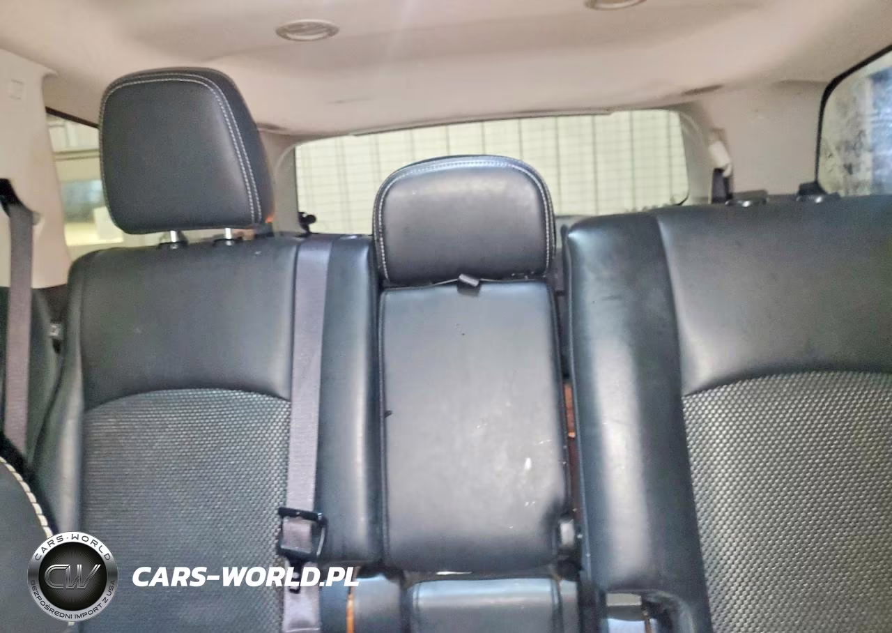 2019 Dodge Journey Crossroad VIN:3C4PDDGG4KT771306 - 10