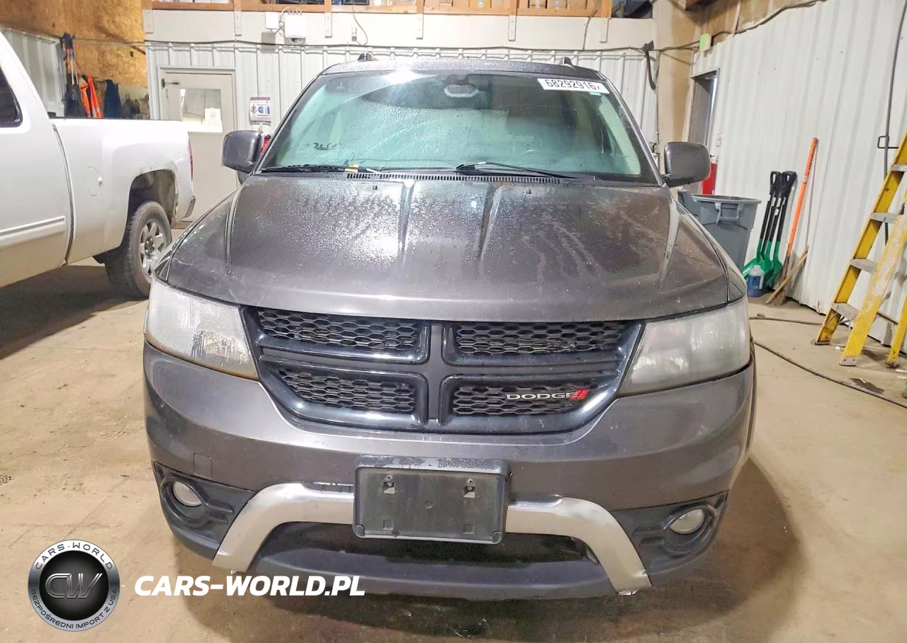 2019 Dodge Journey Crossroad VIN:3C4PDDGG4KT771306 - 5