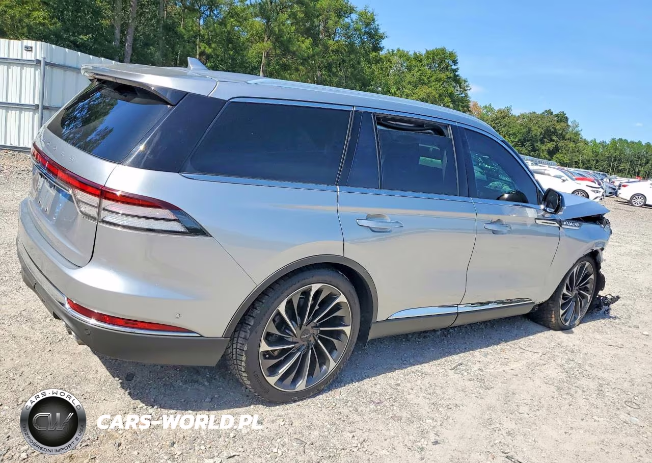 2020 Lincoln Aviator Reserve VIN:5LM5J7XC9LGL34236 - 3