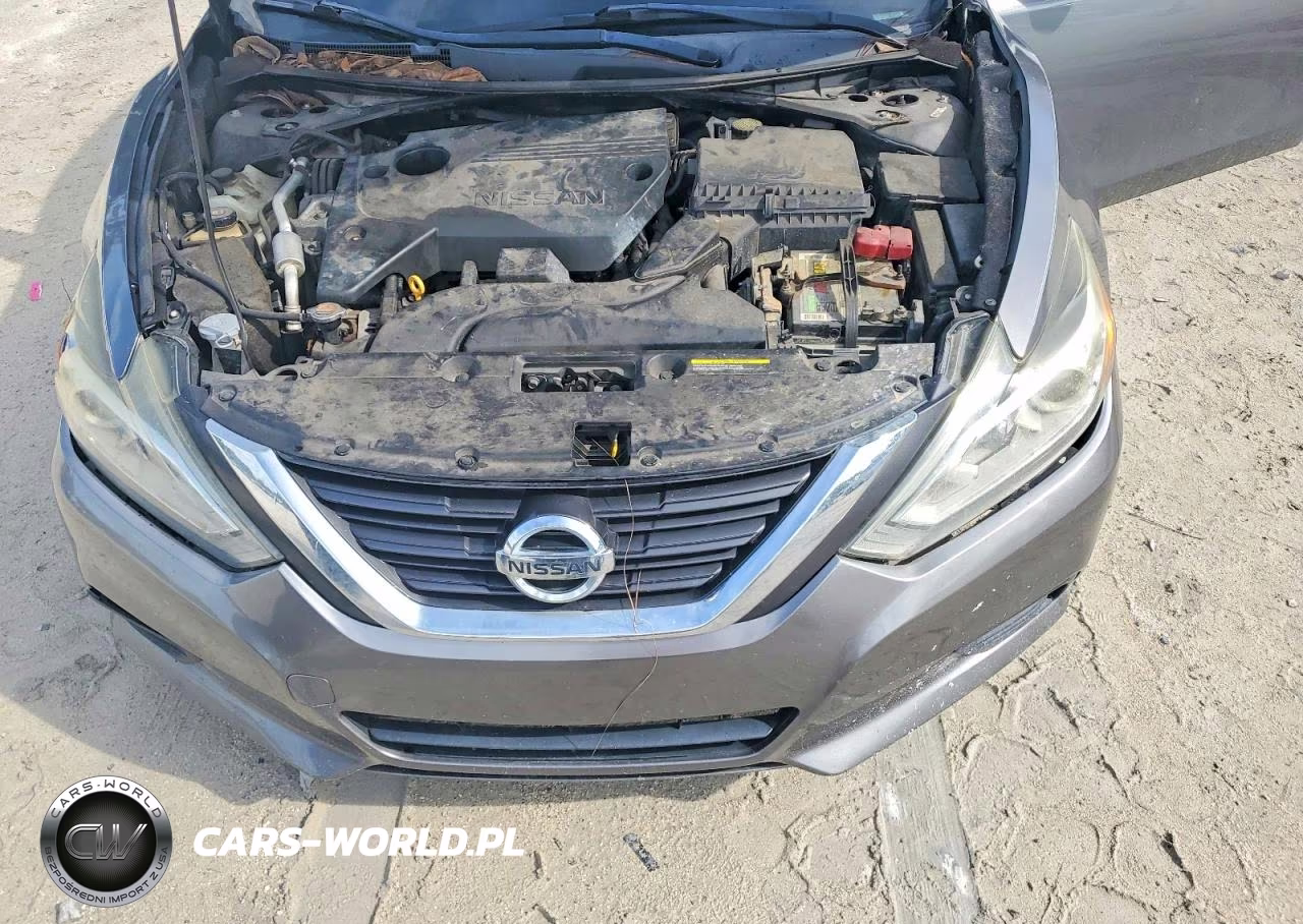 2017 Nissan Altima 2.5 S VIN:1N4AL3AP5HN329001 - 11