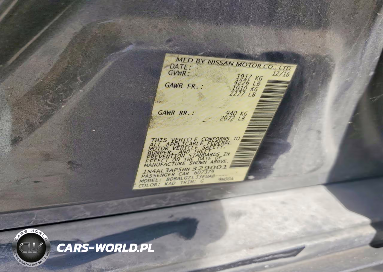 2017 Nissan Altima 2.5 S VIN:1N4AL3AP5HN329001 - 12