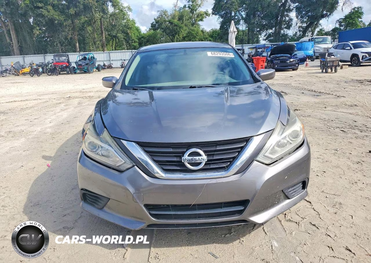 2017 Nissan Altima 2.5 S VIN:1N4AL3AP5HN329001 - 5