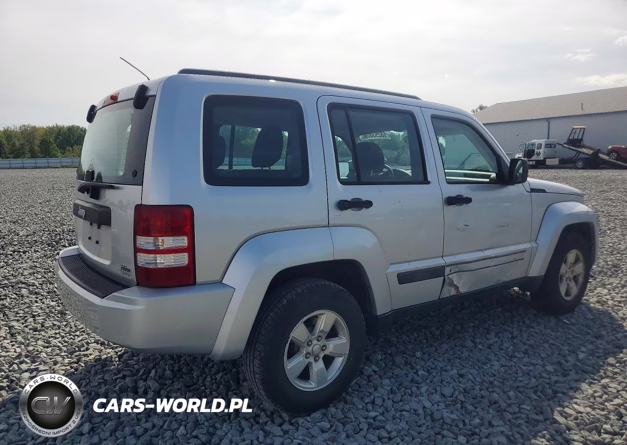 2012 Jeep Liberty Sport VIN:1C4PJMAK3CW132951 - 3