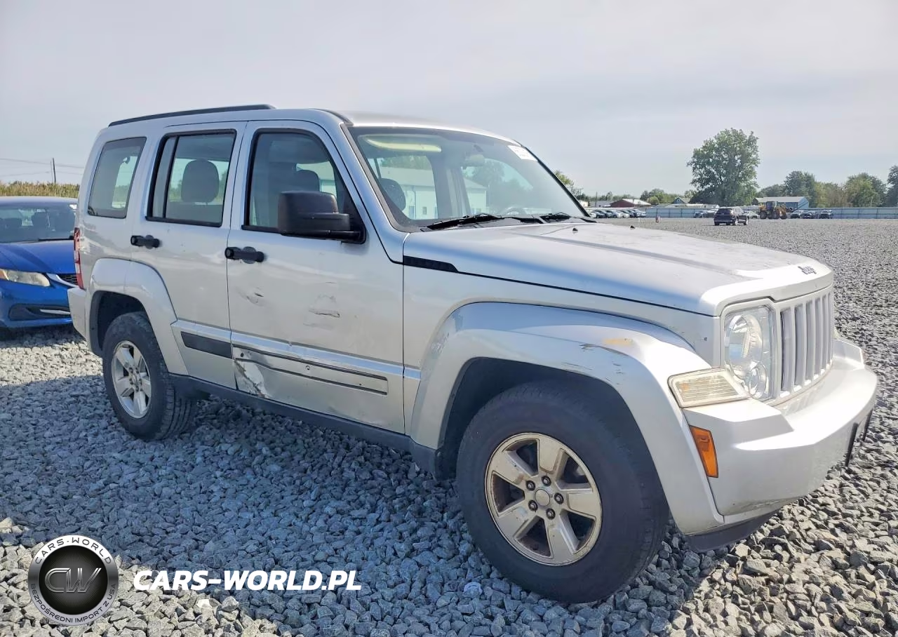 2012 Jeep Liberty Sport VIN:1C4PJMAK3CW132951 - 4